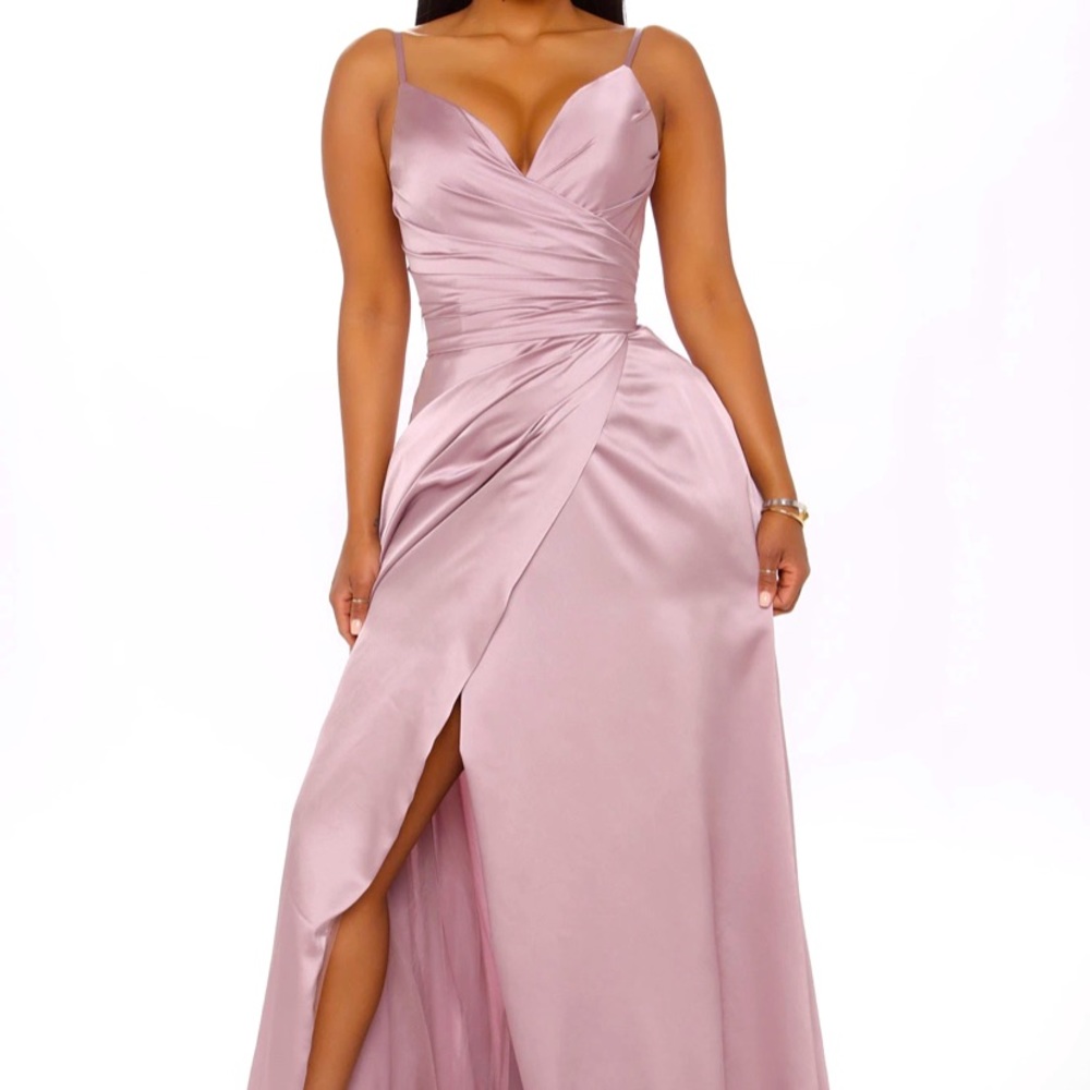 Elegant Evening Satin Maxi Gown - Mauve